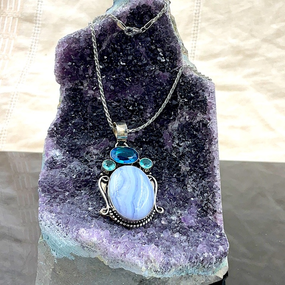 Vtg.18”Sterling Silver Necklace With Sterling Silver Pendant - Picture 3 of 8